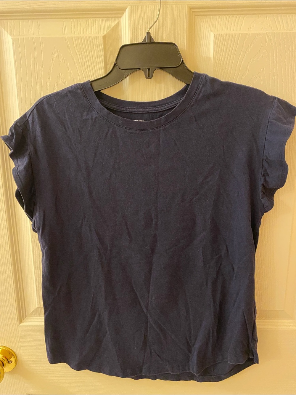 Crown and Ivy Navy Short Sleeve Tee Size Small Women's Crewneck